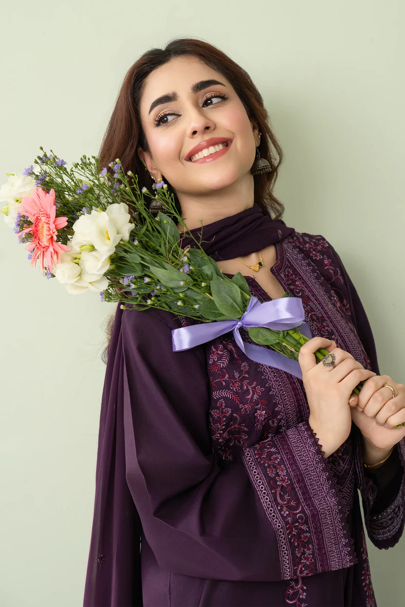 Elara Plum 3Pc